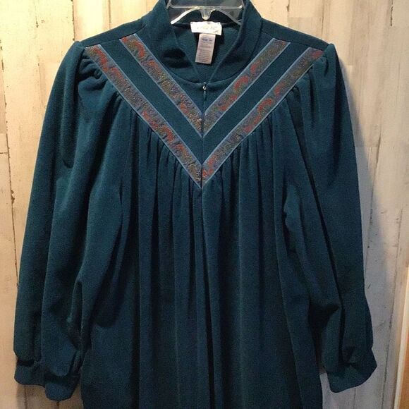 Night gown vintage Vanity Fair in great condition size large - Picture 1 of 5